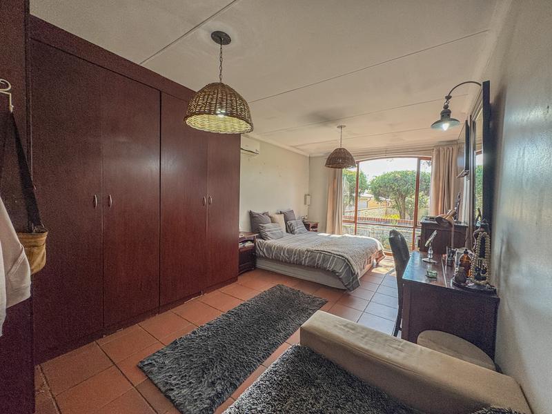 4 Bedroom Property for Sale in Hennopspark Gauteng