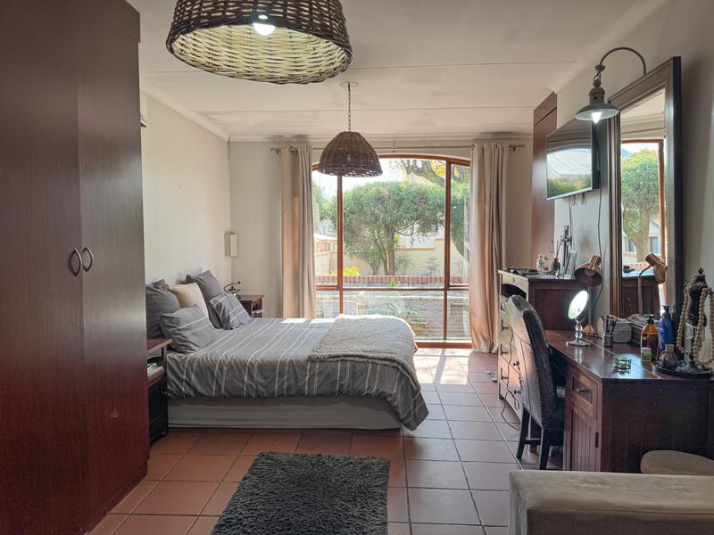 4 Bedroom Property for Sale in Hennopspark Gauteng