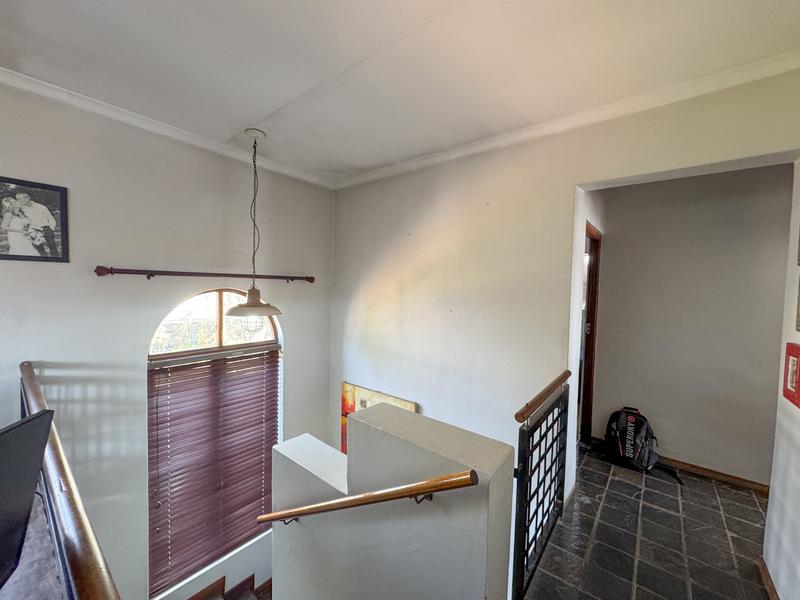 4 Bedroom Property for Sale in Hennopspark Gauteng