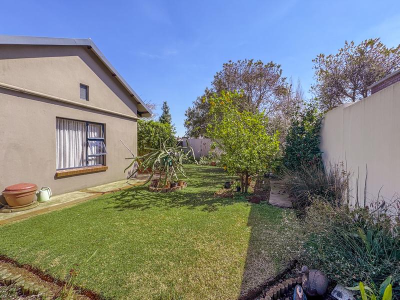 4 Bedroom Property for Sale in Midstream Hill Gauteng