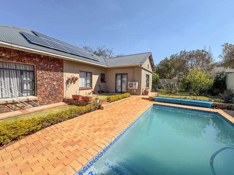 4 Bedroom Property for Sale in Midstream Hill Gauteng