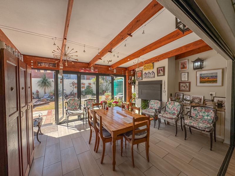 4 Bedroom Property for Sale in Midstream Hill Gauteng