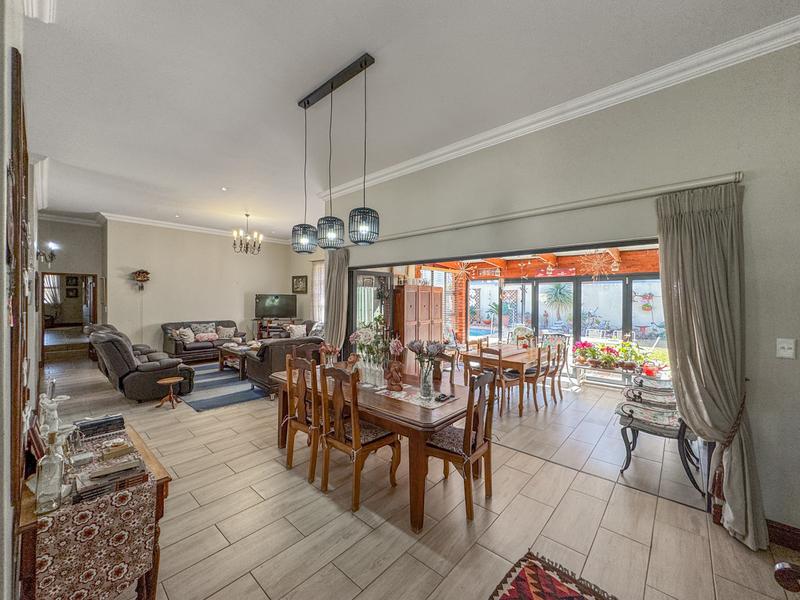 4 Bedroom Property for Sale in Midstream Hill Gauteng