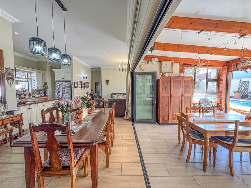 4 Bedroom Property for Sale in Midstream Hill Gauteng