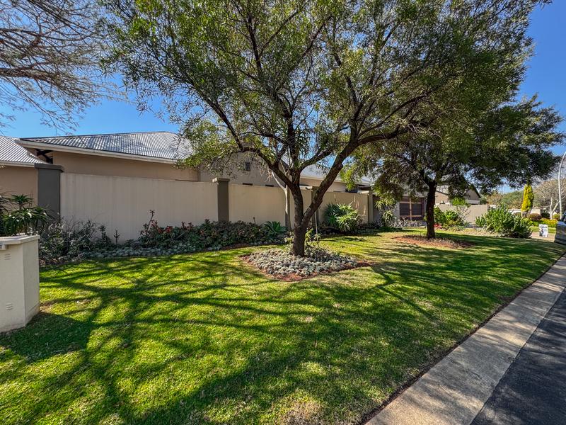 4 Bedroom Property for Sale in Midstream Hill Gauteng