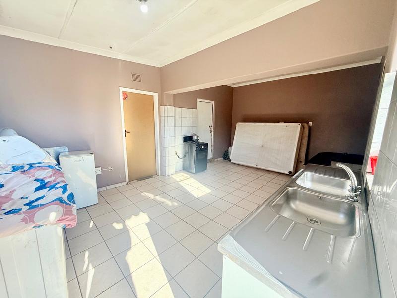 8 Bedroom Property for Sale in Vanderbijlpark CW 3 Gauteng