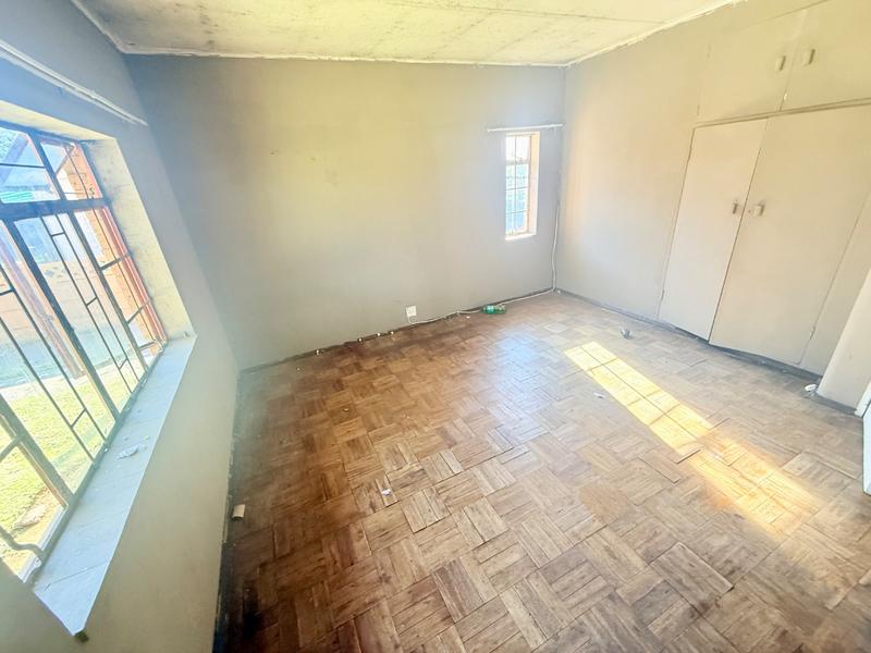 8 Bedroom Property for Sale in Vanderbijlpark CW 3 Gauteng