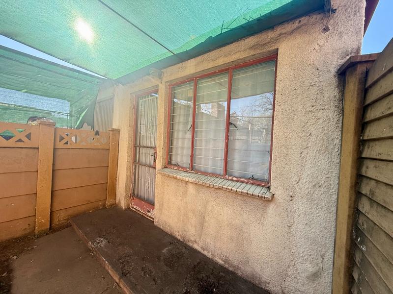 8 Bedroom Property for Sale in Vanderbijlpark CW 3 Gauteng