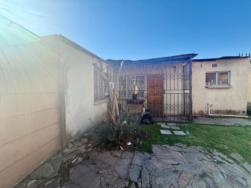 8 Bedroom Property for Sale in Vanderbijlpark CW 3 Gauteng