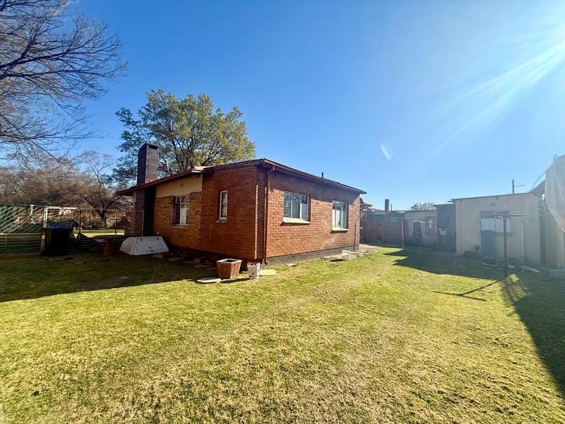 8 Bedroom Property for Sale in Vanderbijlpark CW 3 Gauteng