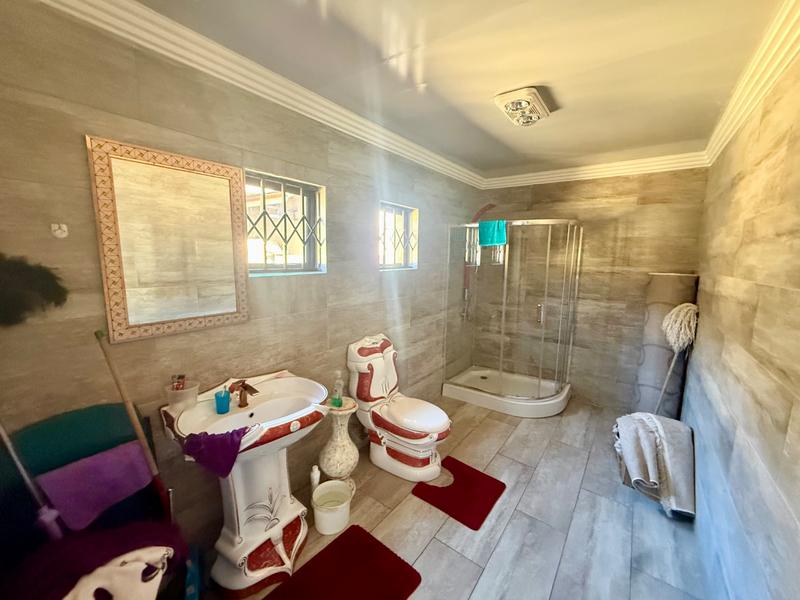 3 Bedroom Property for Sale in Vanderbijlpark SE 6 Gauteng