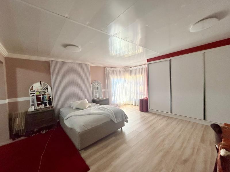 3 Bedroom Property for Sale in Vanderbijlpark SE 6 Gauteng
