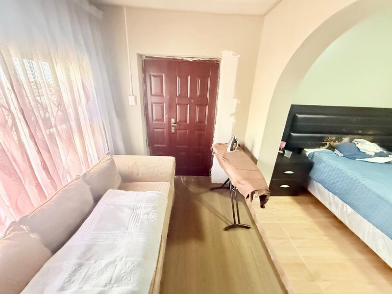 3 Bedroom Property for Sale in Vanderbijlpark SE 6 Gauteng