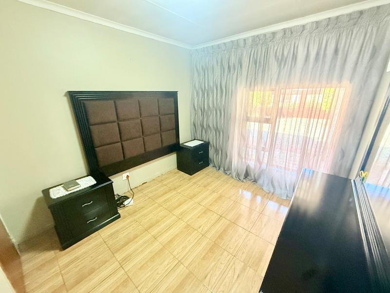 3 Bedroom Property for Sale in Vanderbijlpark SE 6 Gauteng
