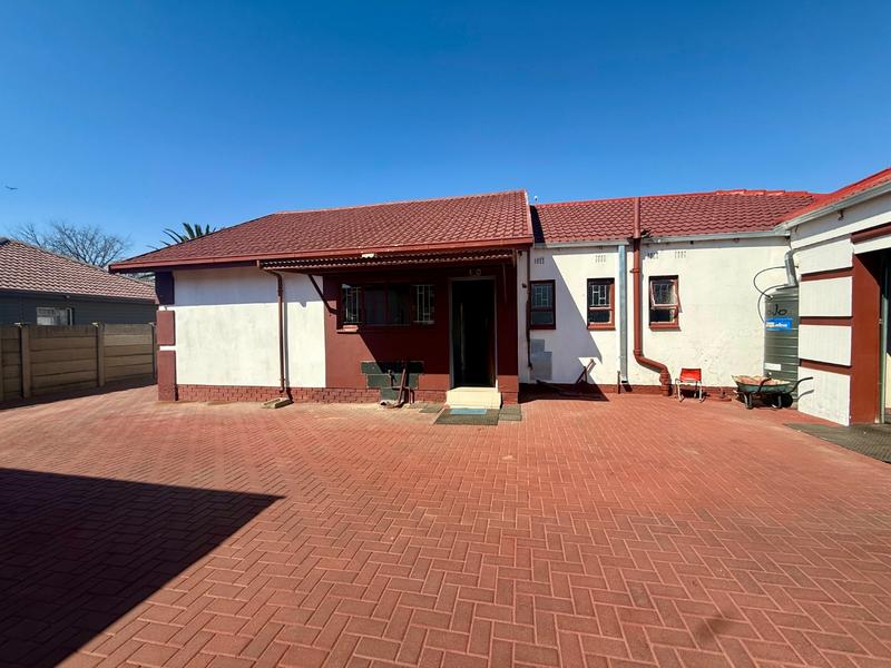 3 Bedroom Property for Sale in Vanderbijlpark SE 6 Gauteng