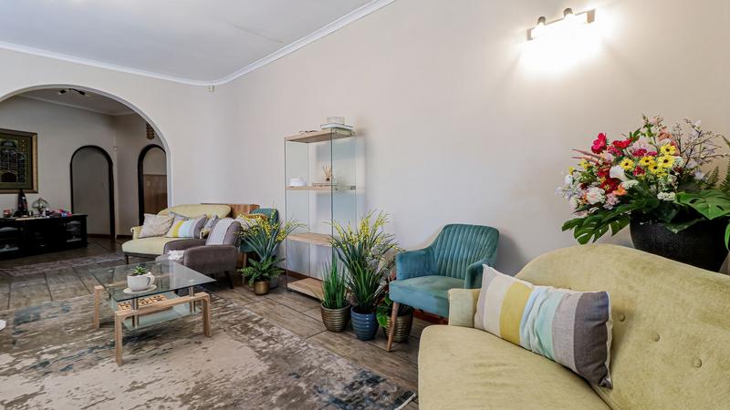 To Let 3 Bedroom Property for Rent in Kew Gauteng