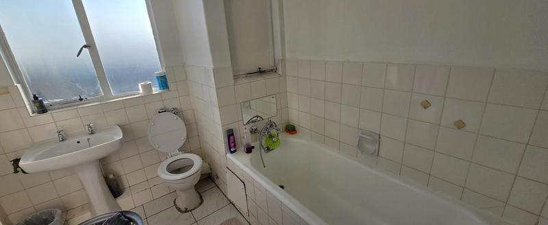 2 Bedroom Property for Sale in Bedford Gardens Gauteng