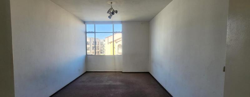 1 Bedroom Property for Sale in Bedford Gardens Gauteng