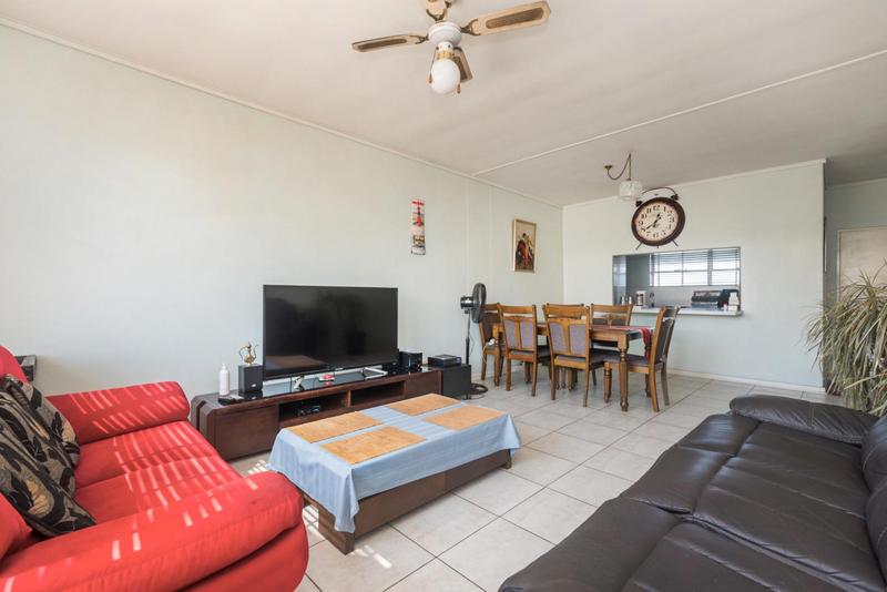 1 Bedroom Property for Sale in Malvern East Gauteng