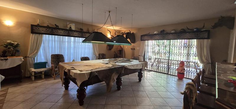 6 Bedroom Property for Sale in Amandasig Gauteng