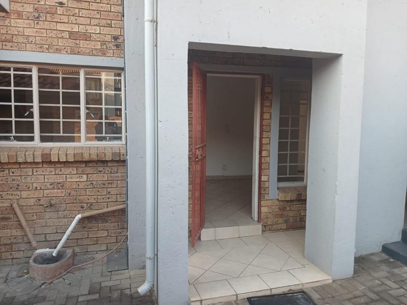 2 Bedroom Property for Sale in Celtisdal Gauteng