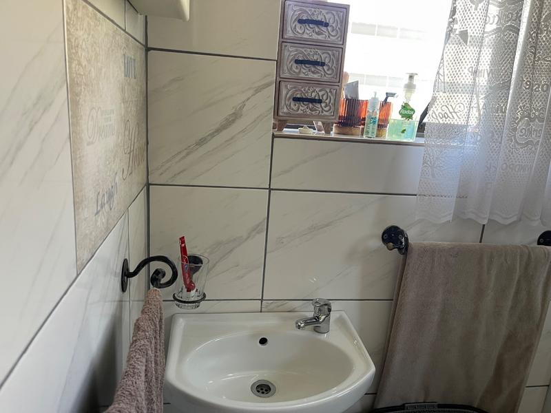 To Let 1 Bedroom Property for Rent in Vanderbijlpark SW 5 Gauteng