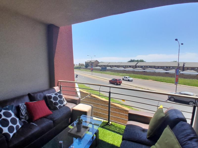 To Let 2 Bedroom Property for Rent in Rooihuiskraal North Gauteng