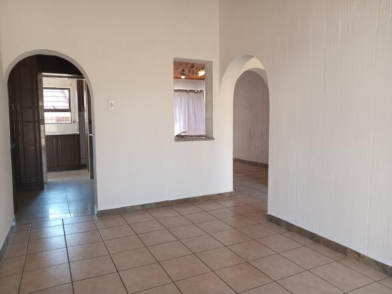 3 Bedroom Property for Sale in Greenhills Gauteng