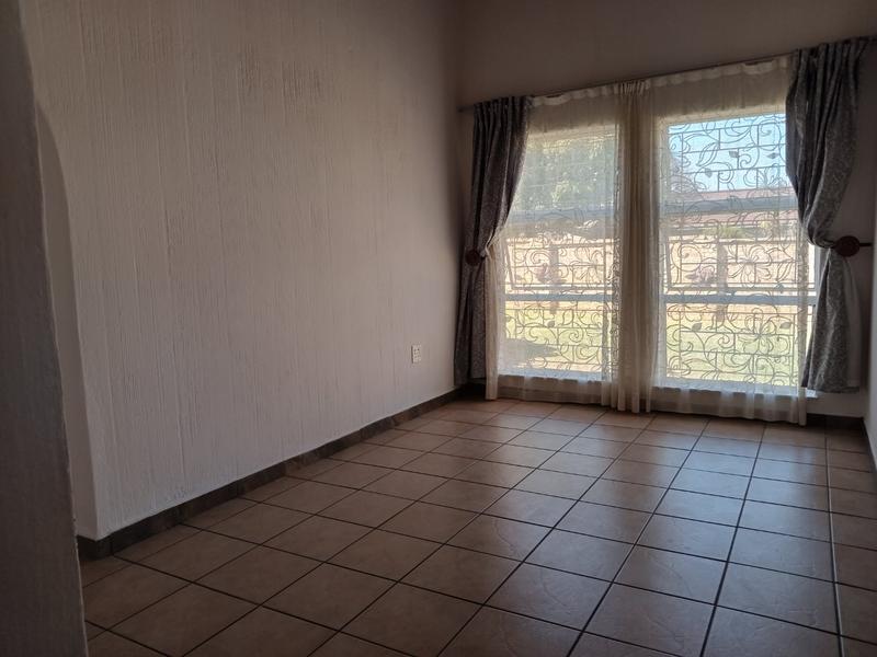 3 Bedroom Property for Sale in Greenhills Gauteng
