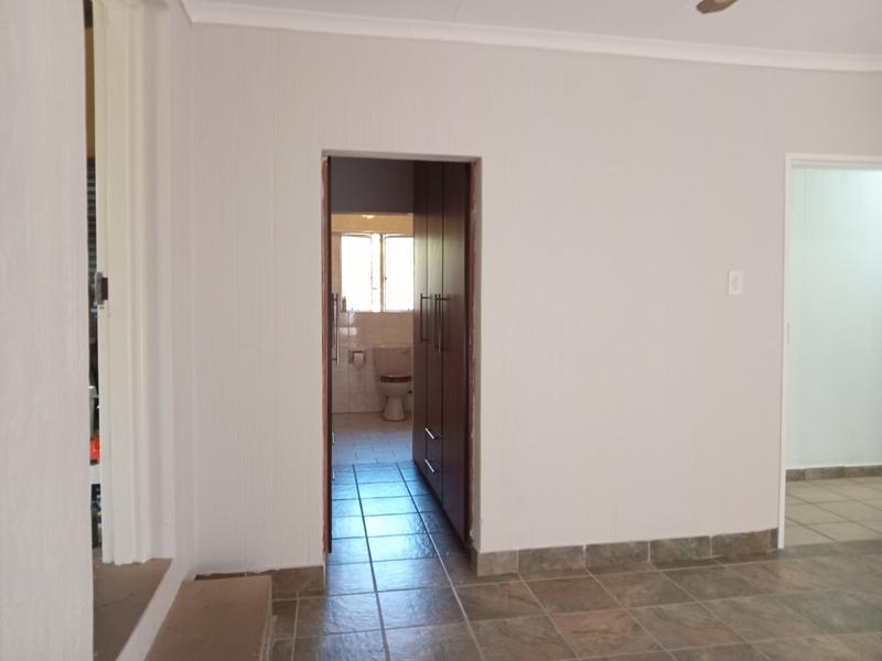 3 Bedroom Property for Sale in Greenhills Gauteng