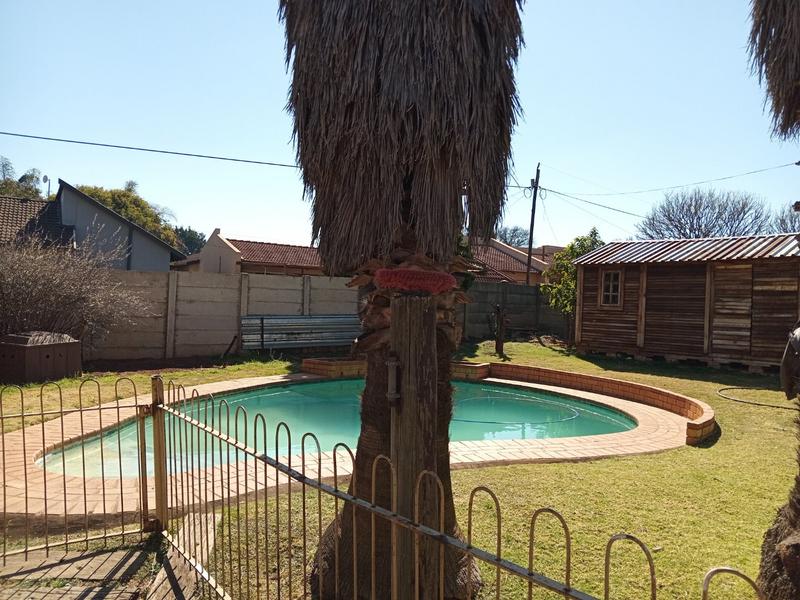 3 Bedroom Property for Sale in Greenhills Gauteng