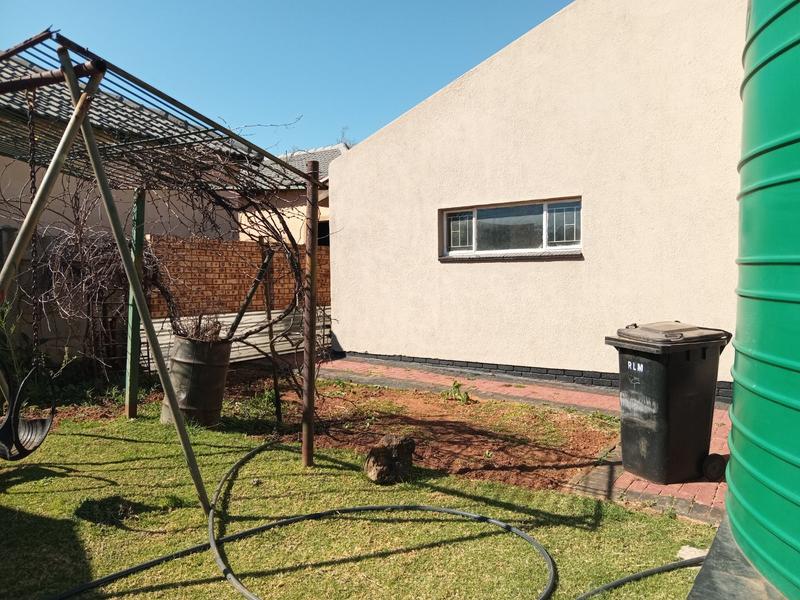 3 Bedroom Property for Sale in Greenhills Gauteng