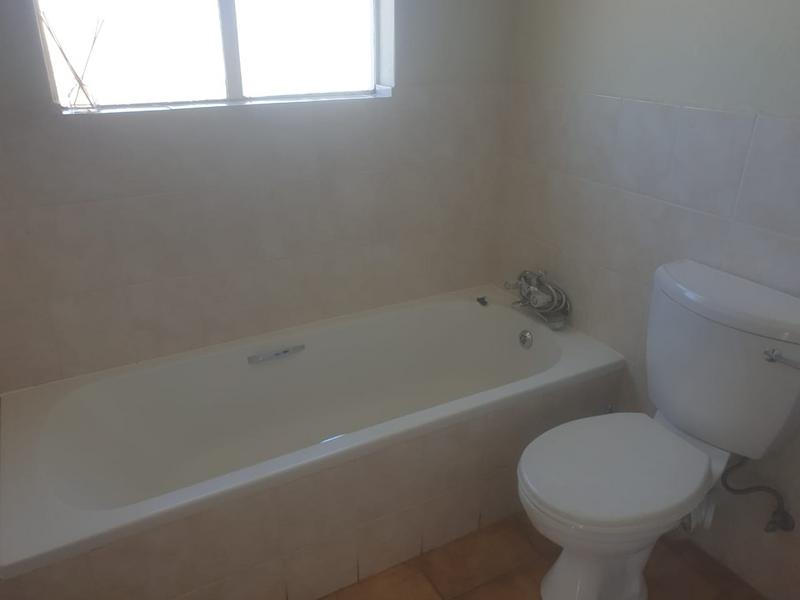 2 Bedroom Property for Sale in Northcliff Gauteng