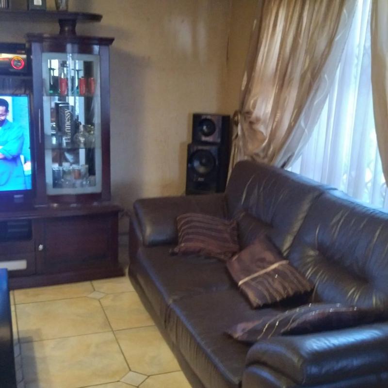 2 Bedroom Property for Sale in Atteridgeville Gauteng
