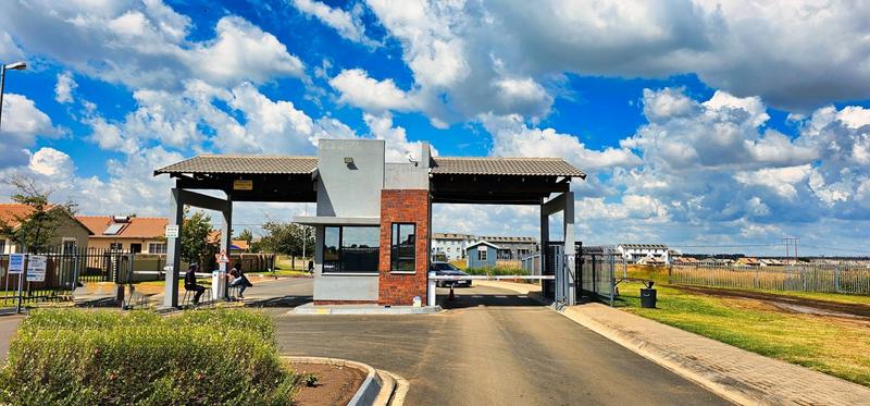 2 Bedroom Property for Sale in Selcourt Gauteng