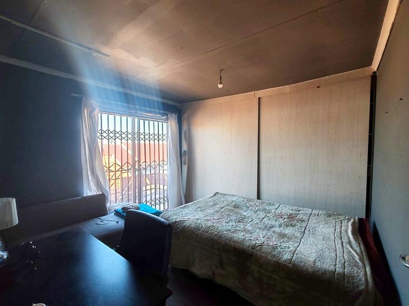 3 Bedroom Property for Sale in Mmesi Park Gauteng