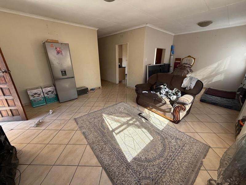 5 Bedroom Property for Sale in Birchleigh Gauteng