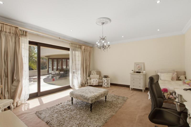 To Let 9 Bedroom Property for Rent in Bryanston Gauteng