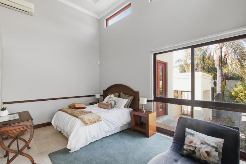To Let 9 Bedroom Property for Rent in Bryanston Gauteng