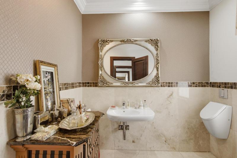 9 Bedroom Property for Sale in Bryanston Gauteng