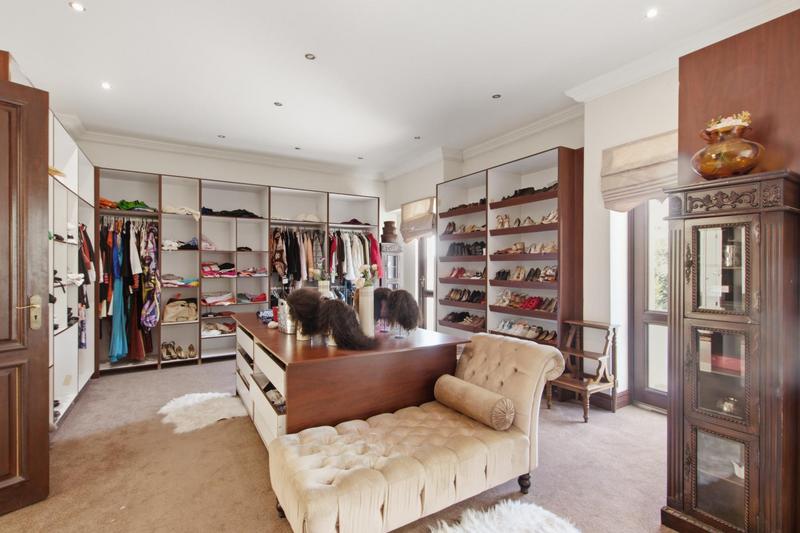 9 Bedroom Property for Sale in Bryanston Gauteng