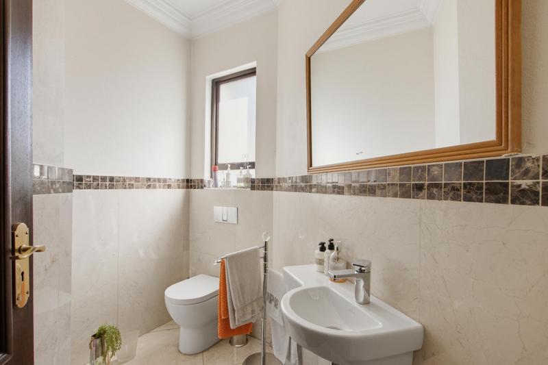9 Bedroom Property for Sale in Bryanston Gauteng