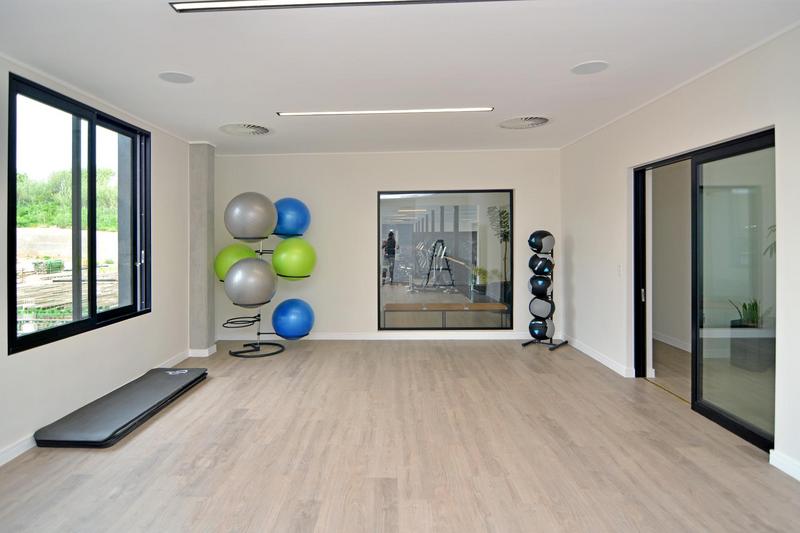 1 Bedroom Property for Sale in Hyde Park Gauteng
