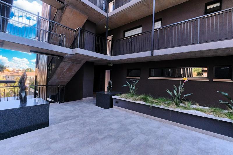 1 Bedroom Property for Sale in Hyde Park Gauteng