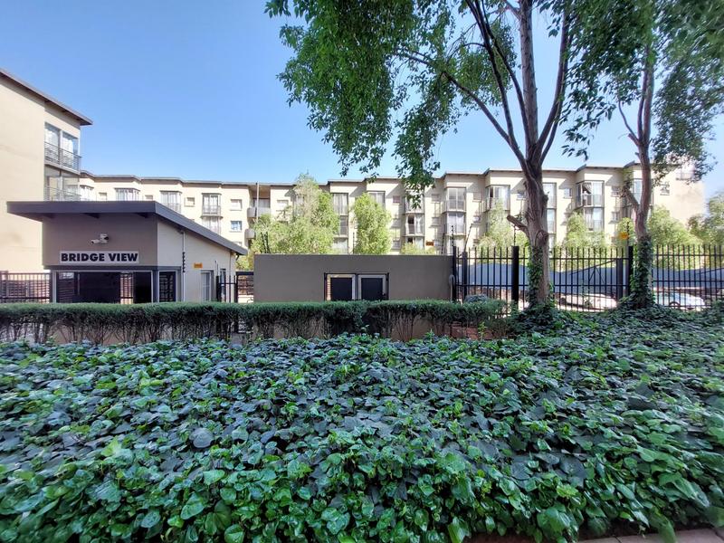 1 Bedroom Property for Sale in Braamfontein Werf Gauteng