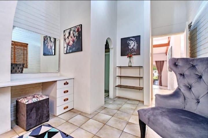 To Let 5 Bedroom Property for Rent in Rivonia Gauteng