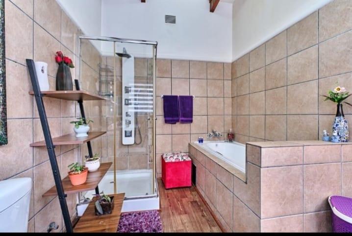 To Let 5 Bedroom Property for Rent in Rivonia Gauteng