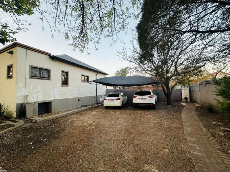 5 Bedroom Property for Sale in Primrose Gauteng