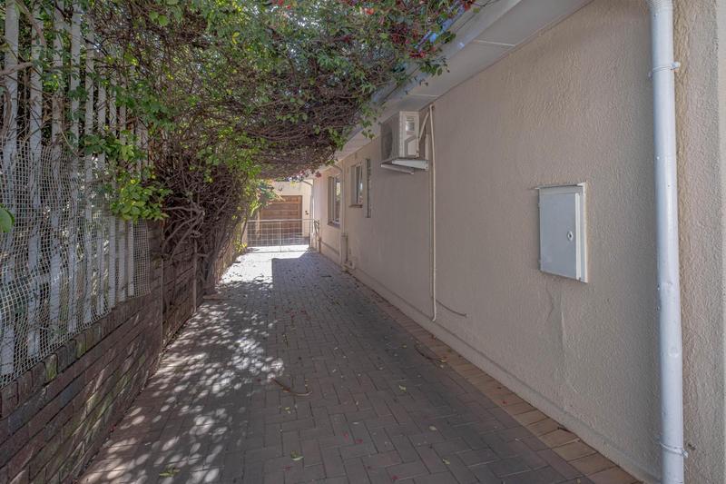 6 Bedroom Property for Sale in Kensington Gauteng