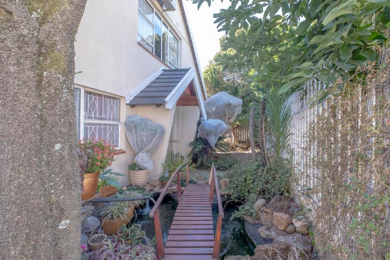 6 Bedroom Property for Sale in Kensington Gauteng